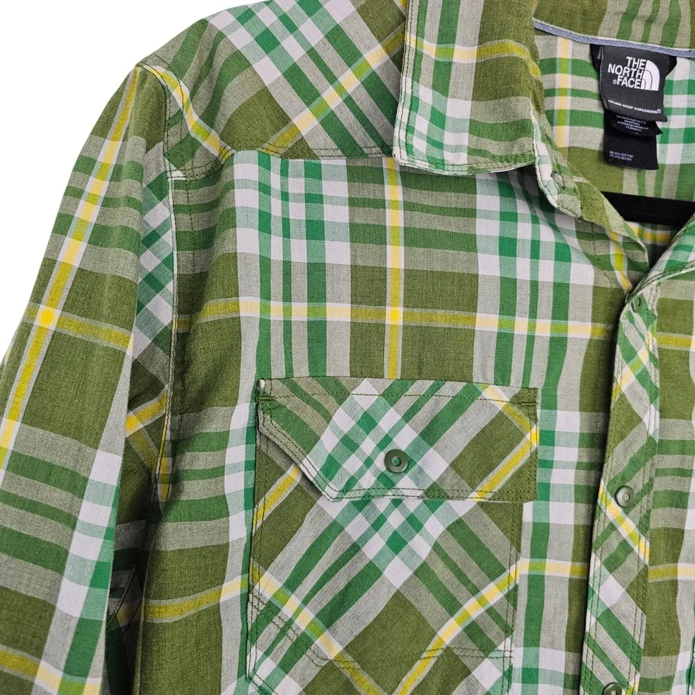 The North Face Mens Plaid Long Sleeve Snap Front Shirt Green White Yellow Medium